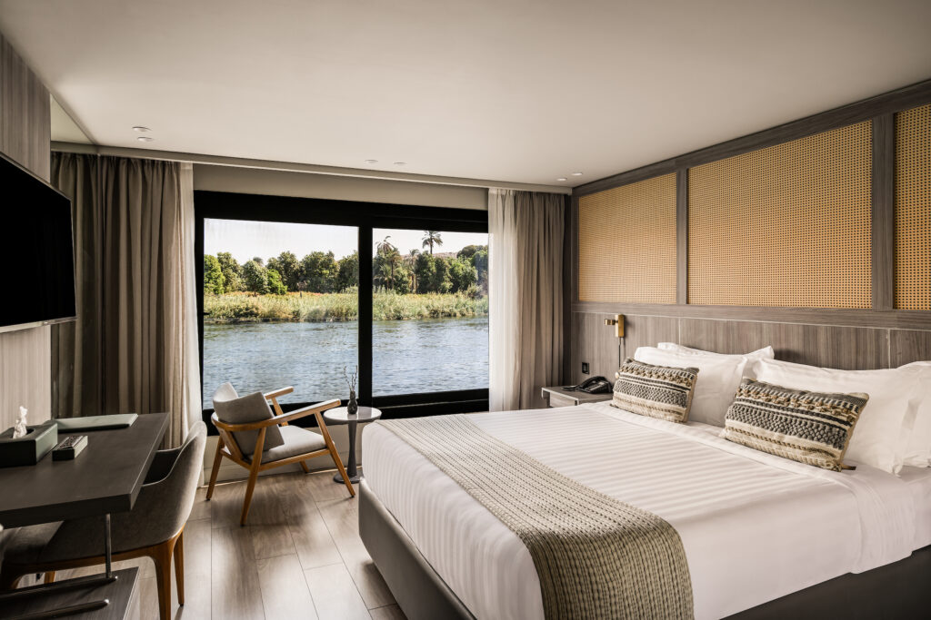 Luxury Cabin 2