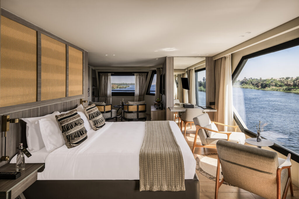 Royal Suite full
