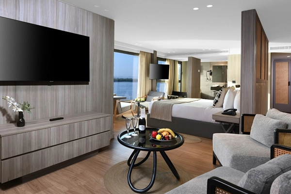 Luxury Cabin Twin