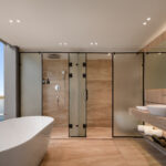 Moonlight Suite Bathroom
