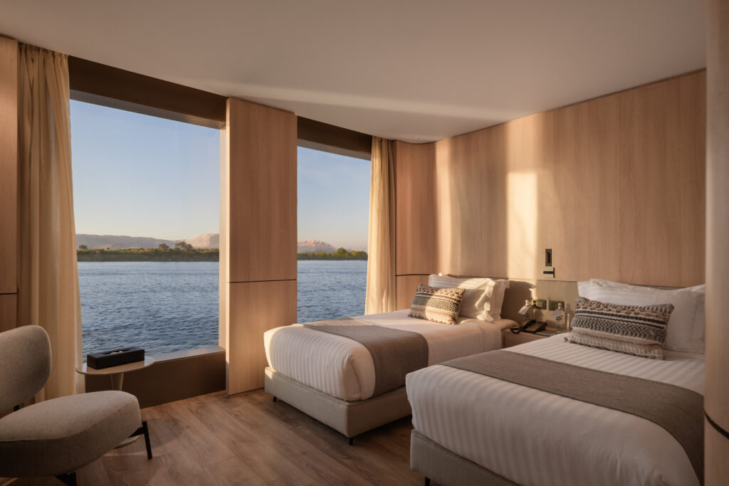 Storia Luxury Twin Cabin
